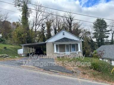 Main picture of 1014 Hall St