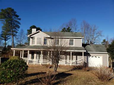 Main picture of 6624 Pacific Ave