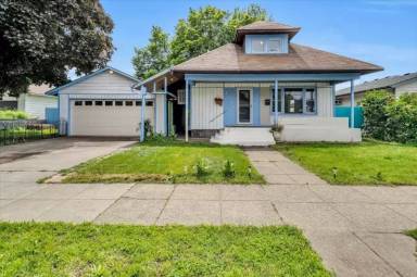 Main picture of 1002 E Broad Ave