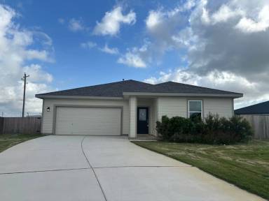 Main picture of 105 Troubadour Ln