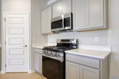 Main picture of 12392 Whitcomb Cir