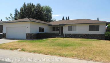 Main picture of 780 Crestmont Ave
