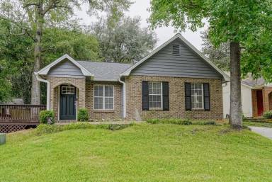 Main picture of 1525 Cinnamon Bear Cir