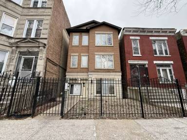 Main picture of 1129 S Troy St