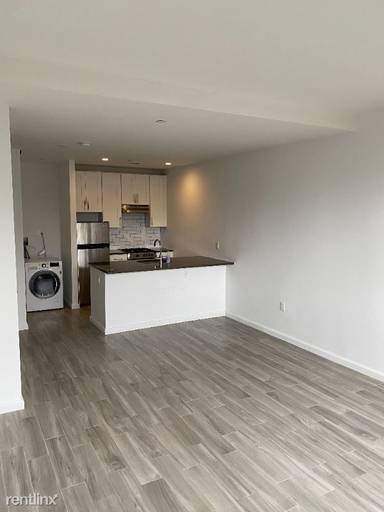 Main picture of 1115 47th Rd