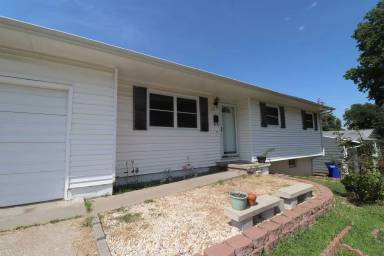 Main picture of 510 Maple St