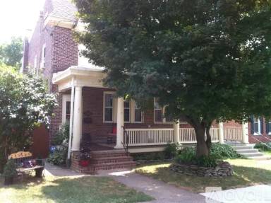 Main picture of 1416 Riverview Ave