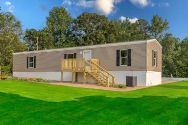 Main picture of 25 Bailey Ln