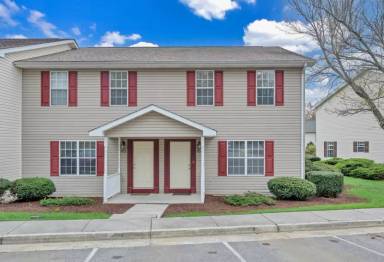 Main picture of 854 Patrick Henry Dr