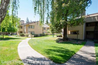 Main picture of Highland Condominiums