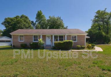 Main picture of 100 Truman St