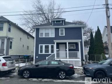 Main picture of 261 Willis Ave
