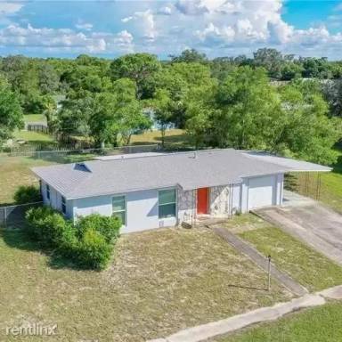 Main picture of 1019 Hollyhock Ln