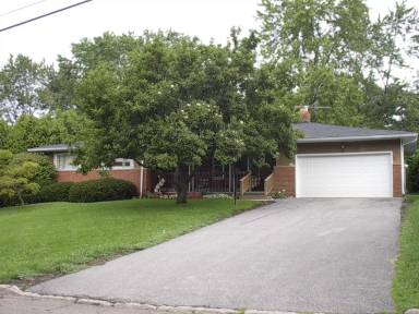 Main picture of 1941 Brookshire Rd