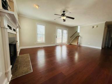 Main picture of 5802 Kessinger Ct