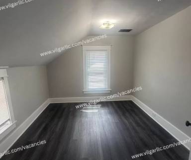 Main picture of 321 Grove St