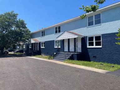 Main picture of 1281 Little Bay Ave