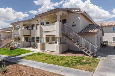 Main picture of 425 Mesa Blvd
