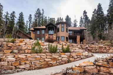 Main picture of 7475 Buckboard Dr