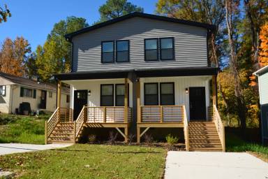 Main picture of 1410 South St