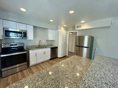 Main picture of 608 S Lincoln Ave