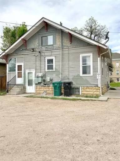 Main picture of 1806 8th Ave