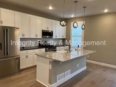 Main picture of 1612 Castle Creek Cir