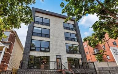 Main picture of 2345 W Monroe St