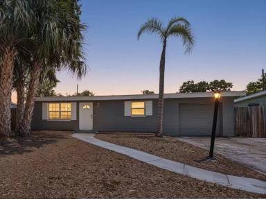 Main picture of 8907 67th Way N