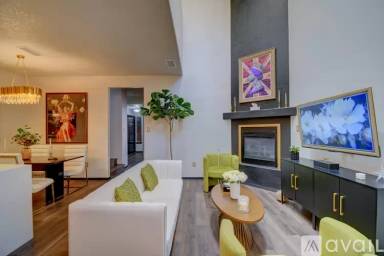 Main picture of 4616 Holiday Breeze Pl NE