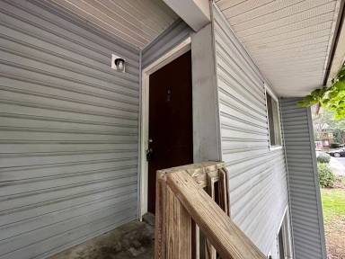 Main picture of 737 Pointe Ct