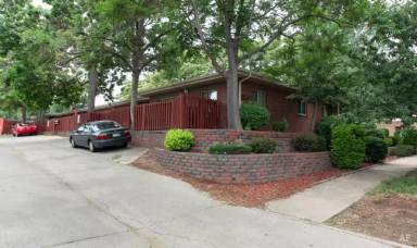 Main picture of 2424 W 35th Ave