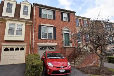Main picture of 11131 Cedarwood Dr