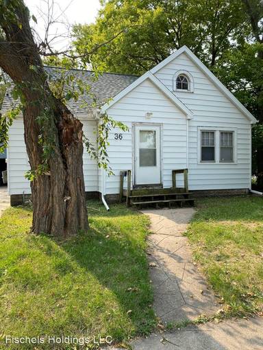 Main picture of 36 E Parker St