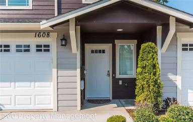 Main picture of 1608 SW Stremler Dr