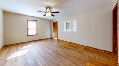 Main picture of 1437 16th St