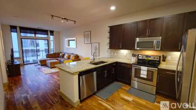 Main picture of 1520 Main St
