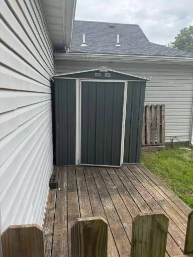 Main picture of 1046 E Locust St