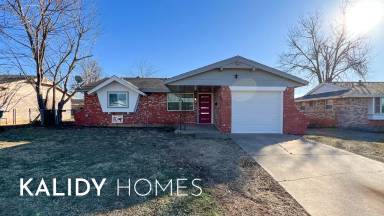 Main picture of 2600 SW 80th St