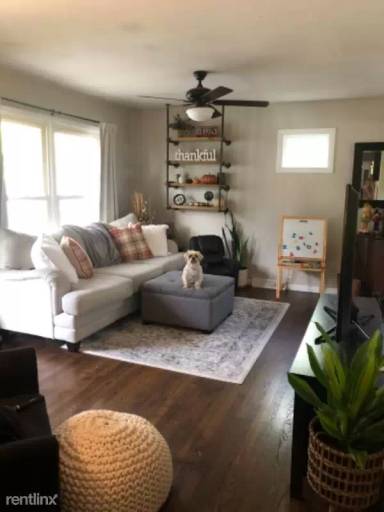 Main picture of 339 Georgia Ct