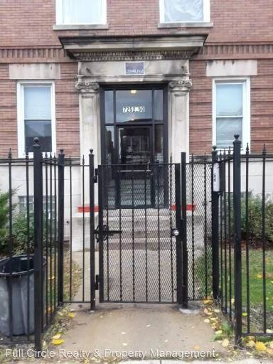 Main picture of 7250 S Yale Ave