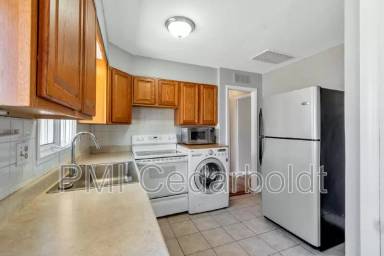 Main picture of 2850 S Cherry Way