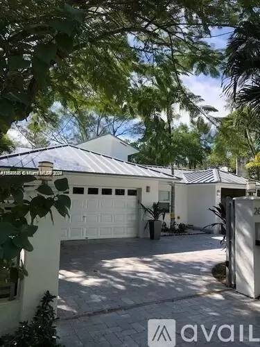 Main picture of 2620 Natoma St
