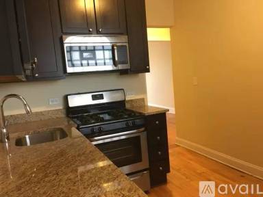 Main picture of 2339 W Rosemont Ave