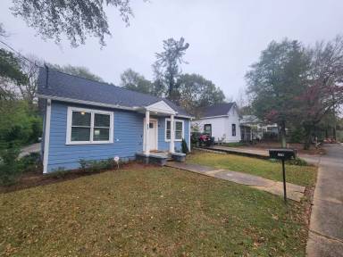Main picture of 126 N Poplar St