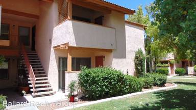 Main picture of Courtyard Sunscape