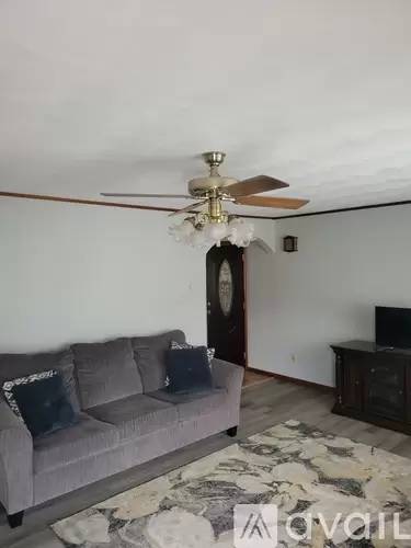 Main picture of 5411 Starling Dr