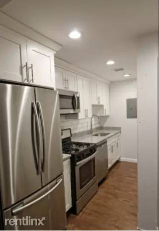 Main picture of 150 Chestnut St