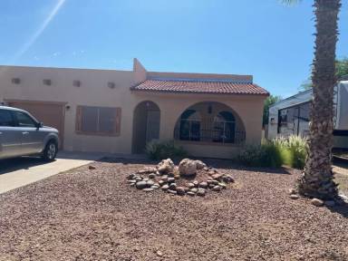 Main picture of 2340 S Cactus Rd