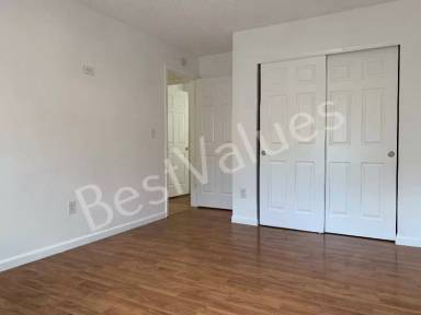 Main picture of 19042 E Mansfield Dr